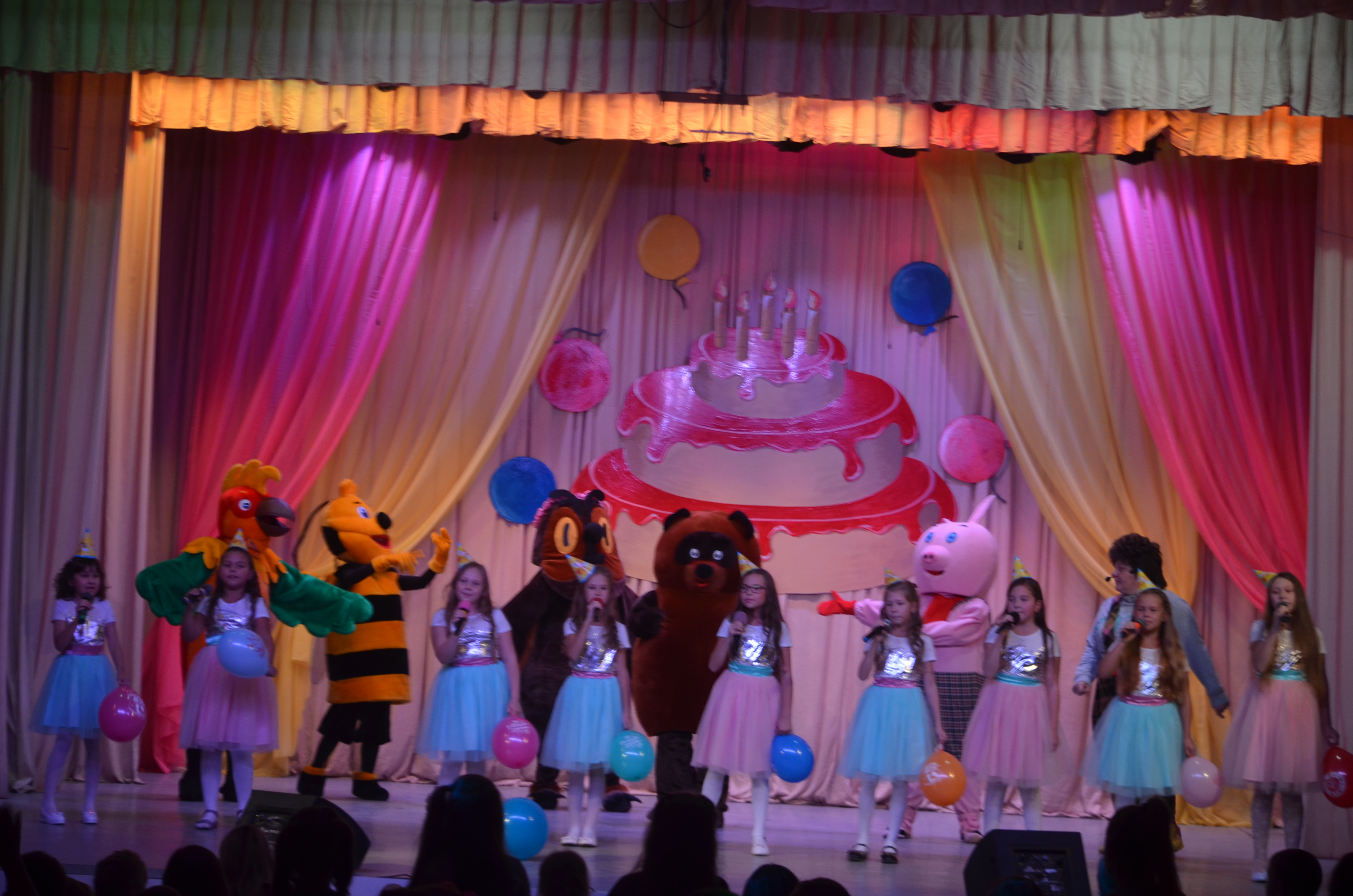 Театрализованная программа для детей «С днем рождения Вини-Пух»